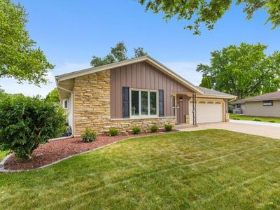 1111 Wisteria LANE, Waukesha, WI, 53189