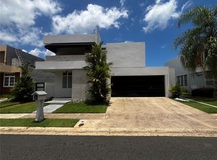 16 3rd Plz #MA, Bayamon, PR 00961