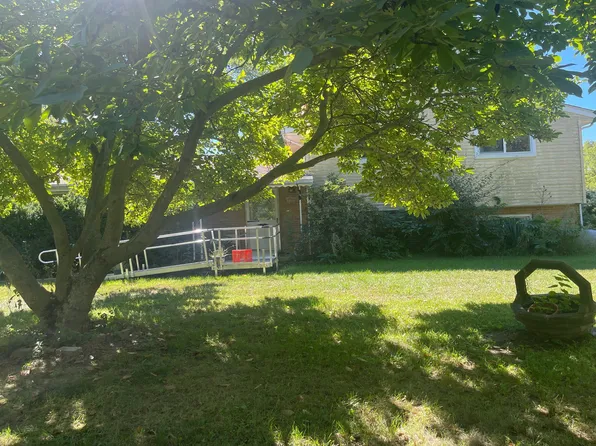 41795 Riggs Rd, Van Buren Township, MI 48111