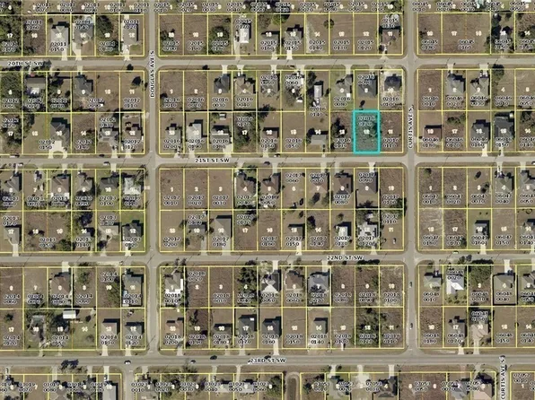 4102 21st St SW, Lehigh Acres, FL 33976