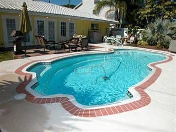 2nd image of 1737 Santa Barbara Dr