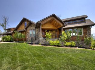 2947 Misty Bluff Trl, Sevierville, TN 37862