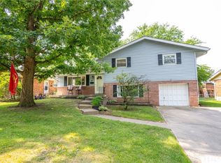 57 Hayden Dr, Cincinnati, OH 45218