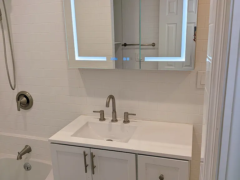 51 Main St #1 — Photo 18