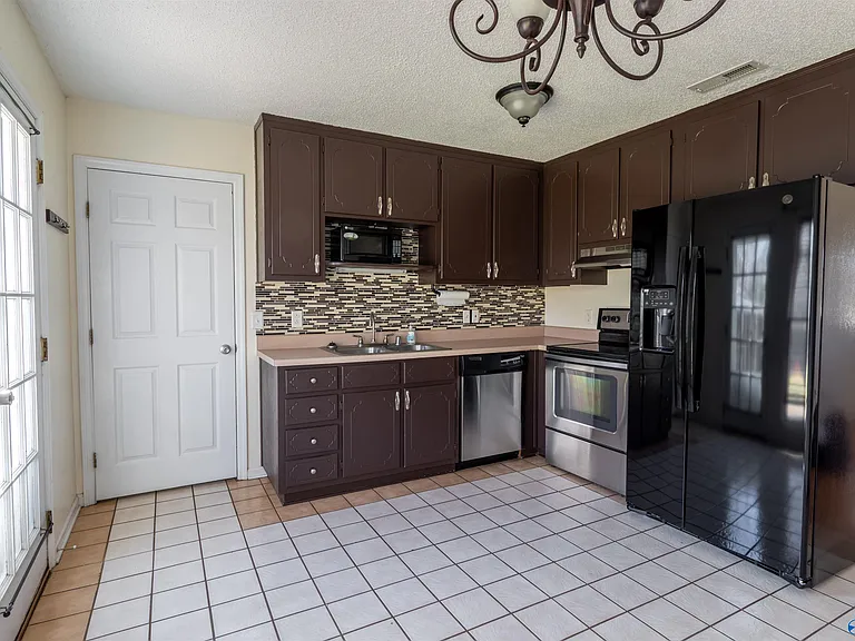 3564 Winchester Rd — Photo 6