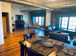 104 21st St APT 204, Galveston, TX 77550