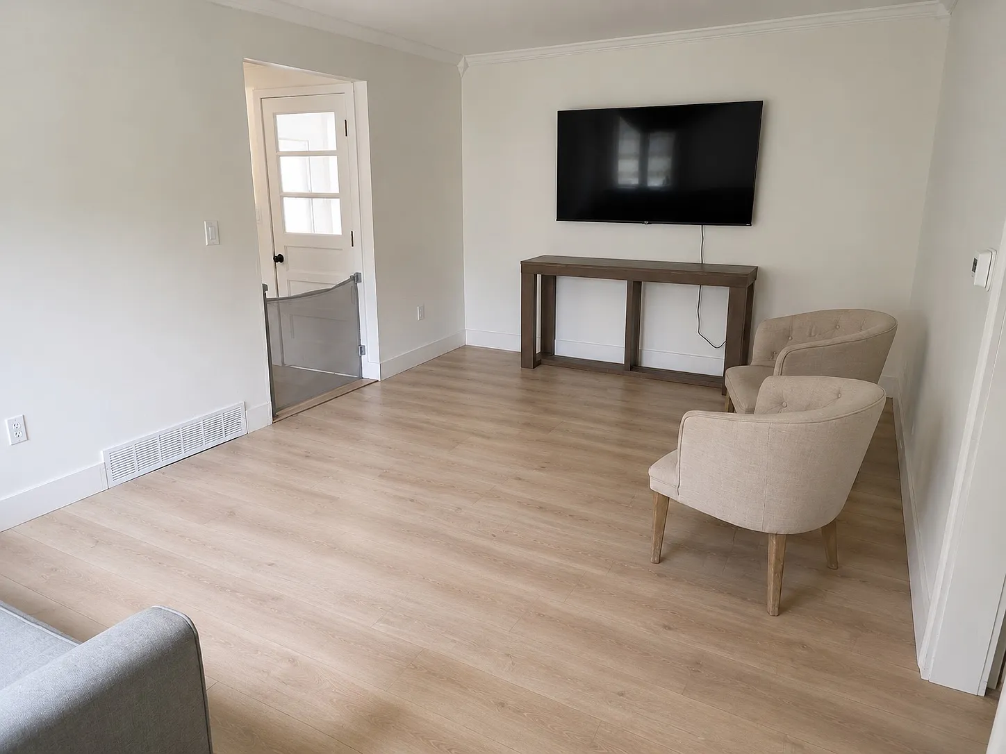 2 bed, 1200 sqft, $1,850 — Photo 1