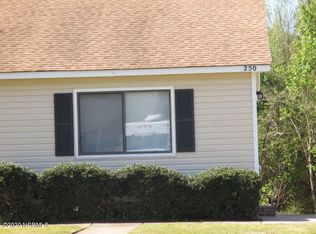 250 Easy St, Jacksonville, NC 28546