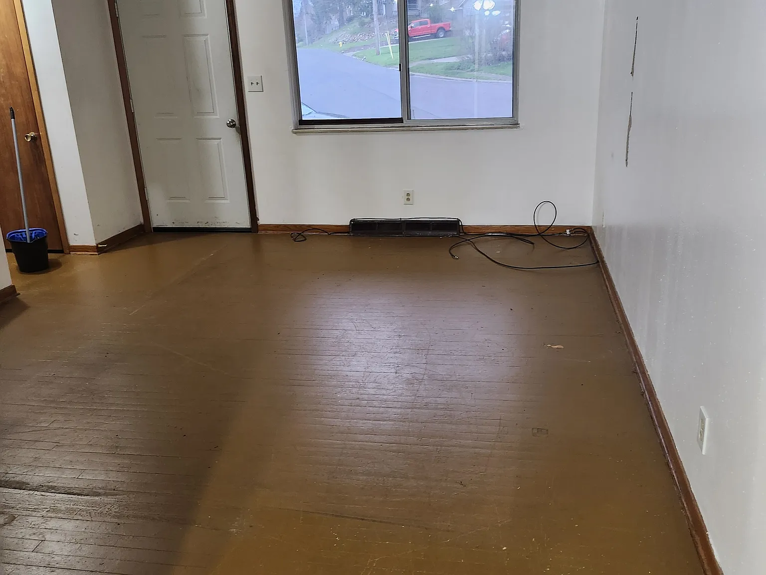2 bed, 881 sqft, $1,050 — Photo 4