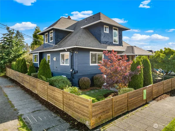 5300 46th Avenue S, Seattle, WA 98118
