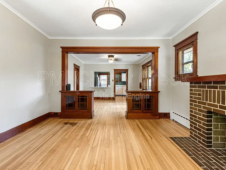 4360 Winona Ct — Photo 5