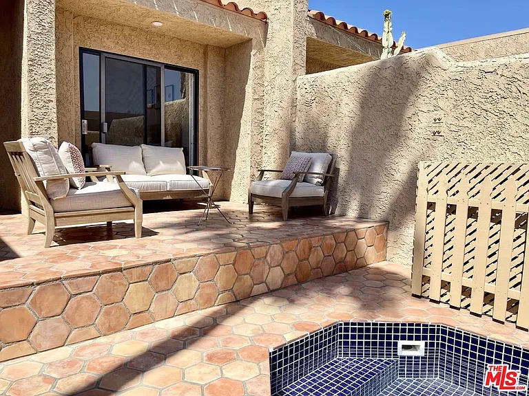 73441 Foxtail Ln — Photo 17