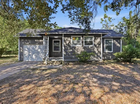 107 Amaryliss Ave, Orange, TX 77630
