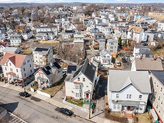 4th image of 51 High Rock St