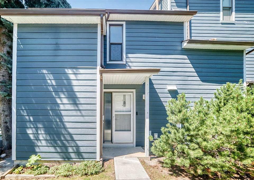 1st image of 208 E Grier Ter NE #1