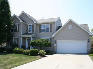 4660 Crossing Trl, Lorain, OH 44053