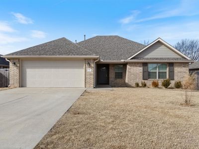 2400 N Kathryn Ln, Siloam Springs, AR, 72761