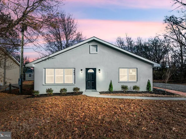 567 Mattox Ave, Colonial Beach, VA 22443