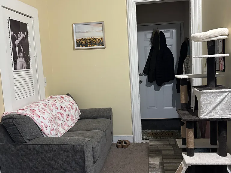 19 Union St #4 — Photo 7