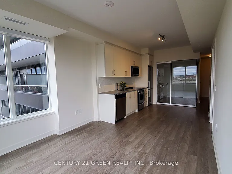 212 King William St #720 — Photo 4