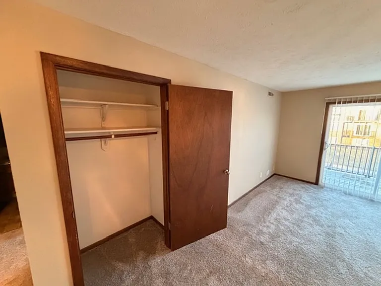 Superior Place Apartments — Photo 19
