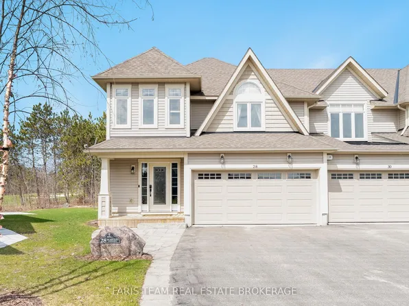 28 Masters Cres, Georgian Bay, ON L0K 1S0