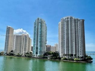 300 S Biscayne Blvd #L-816, Miami, FL 33131