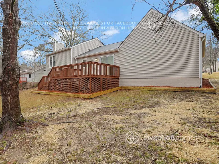 1439 Summit Chase Dr — Photo 24