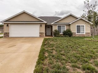 125 Brush Creek Pkwy, Saint Robert, MO 65584