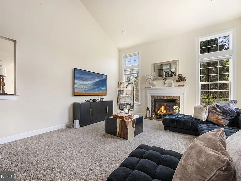 1417 Stockton Rd — Photo 5