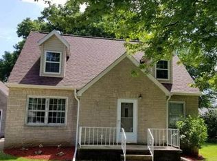 614 Walker Ave, Milledgeville, IL 61051