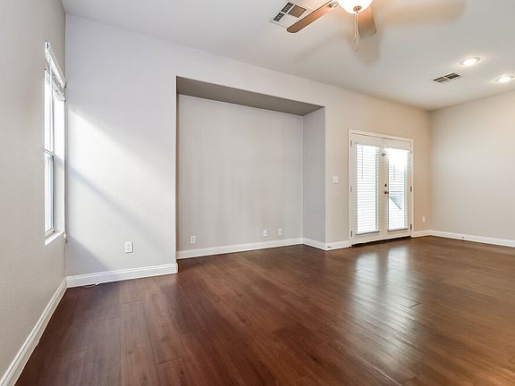 5th image of 1017 Appaloosa Hills Ave