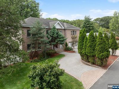 104 Montvale Ave, Montvale, NJ, 07645