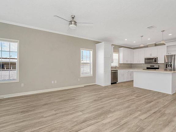 5th image of 2525 Gulf City Rd #61