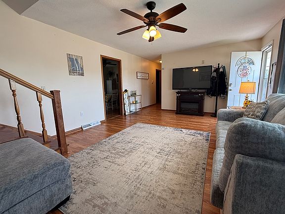 5th image of 1305 N Mulanix St