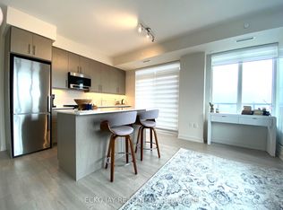 212 King William St #903, Hamilton, ON L8R 1B1