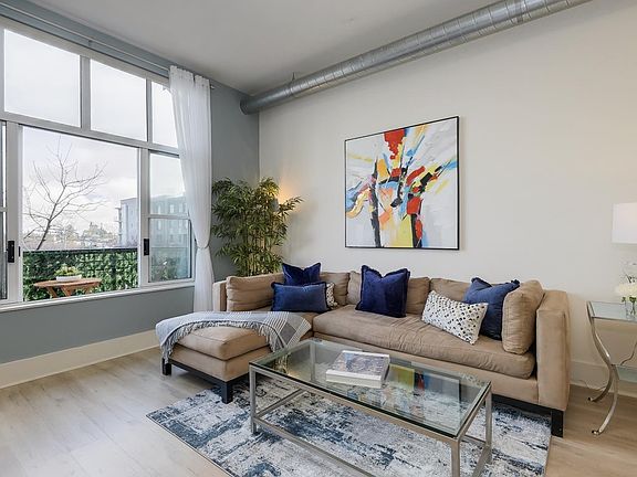 4th image of 334 Santana Row APT 238