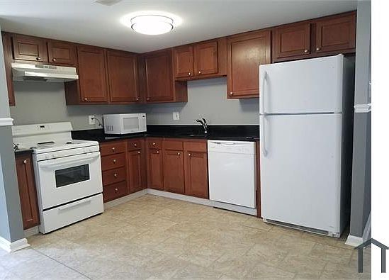 2nd image of 6457 Heritage Hill Dr