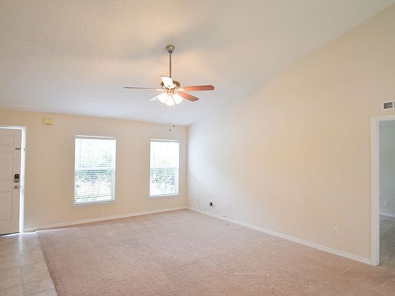 3rd image of 4081 SW Rosser Blvd