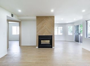 19863 Sandpiper Pl UNIT 105, Santa Clarita, CA 91321