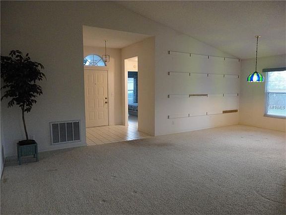 4th image of 835 McCallister Ave #1