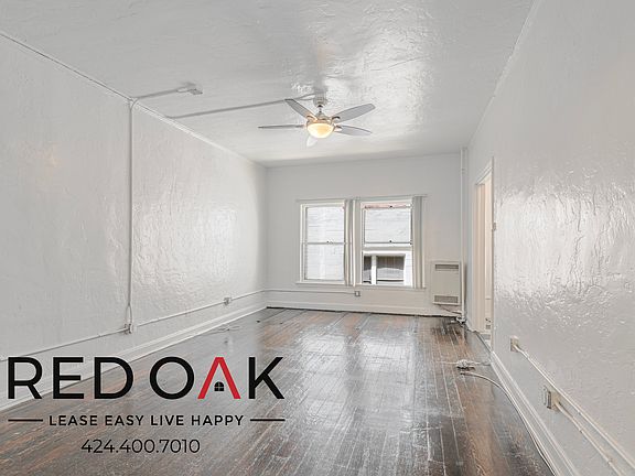 5th image of 854 3/4 S Oxford Ave #305