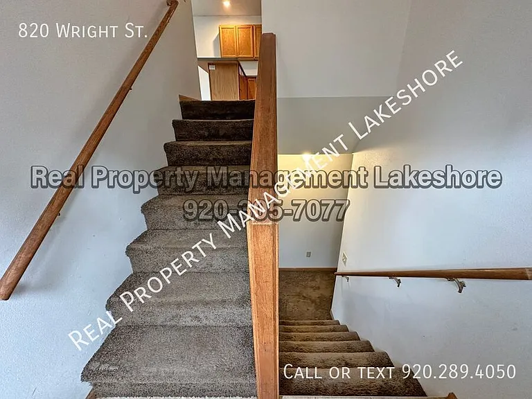820 Wright St — Photo 5