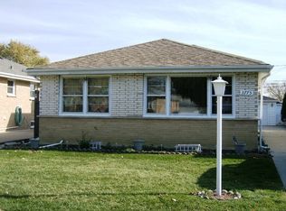3775 Scott St, Schiller Park, IL