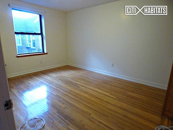 4th image of 183 Pinehurst Ave APT 46