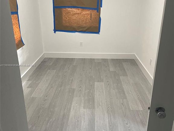 2nd image of 2315 NE 136th St