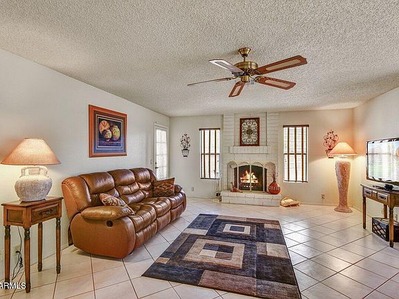 5th image of 9821 W BEHREND Drive
