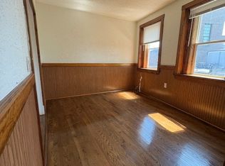 4 Garden Ct #5C, Boston, MA 02113