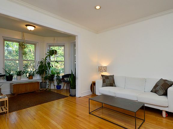 4th image of 5010 N Glenwood Ave APT 3N