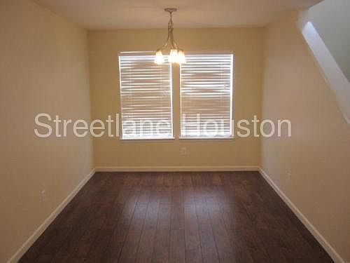 3rd image of 20618 Patriot Park Ln
